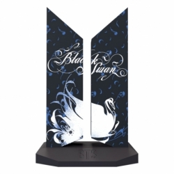 BTS Estatua Premium BTS Logo: Black Swan Edition 18 cm
