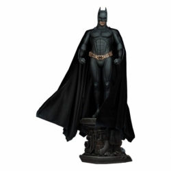 Batman Begins Statue Premium Format Batman 65 cm