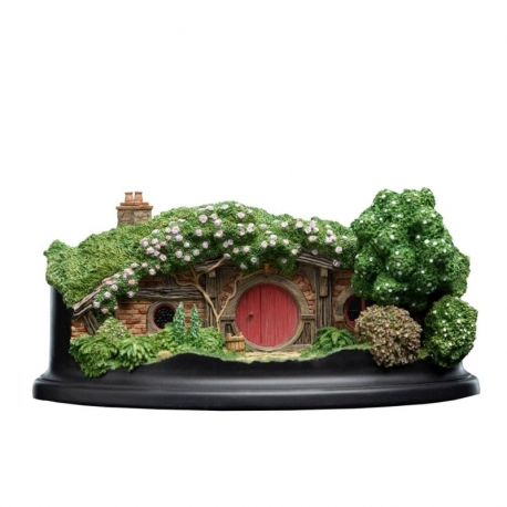 The Hobbit Statue Hobbit Hole 22 Pine Grove