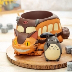 Mi vecino Totoro Diorama / Bote de almacenamiento Catbus & Totoro