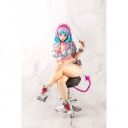 Original Sculptor Katie Moon's Trick or Treat PVC Statue by Yoshiki Fujimoto 19 cm