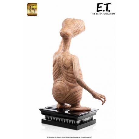ET The Extra-Terrestrial Statue life size ET 132 cm