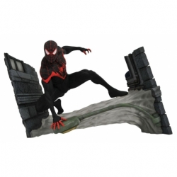 Marvel Comic Gallery Estatua PVC Miles Morales Spider-Man 18 cm