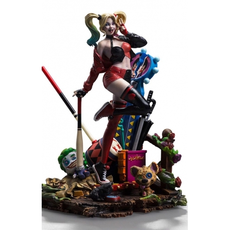 DC Comics Estatua 1/10 Deluxe Art Scale Harley Quinn (Gotham City Sirens) 22 cm