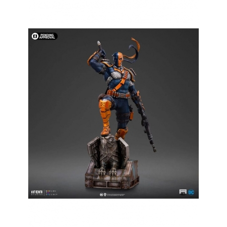 DC Comics Series 9 Art Scale Statue 1/10 Deathstroke 26 cm