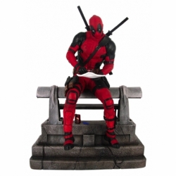 Marvel Movie Premier Collection Estatua Deadpool 25 cm