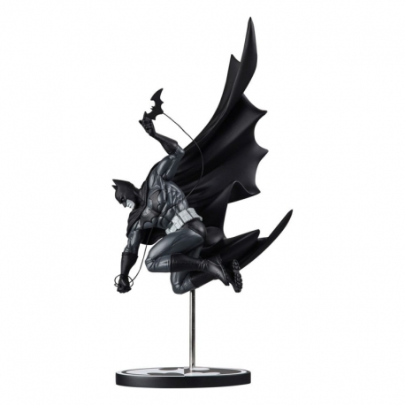 DC Direct Statue 1/10 Batman Black & White by Bill Sienkiewicz 20 cm - Damaged packaging