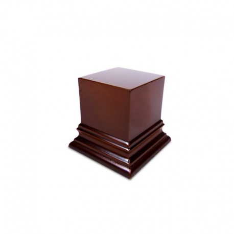 Square wooden base 4x4 cm Hazelnut
