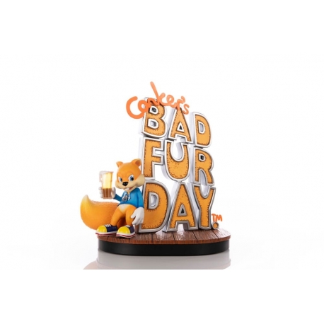 Conker´s Bad Fur Day Estatua Game Cover Exclusive Edition 45 cm
