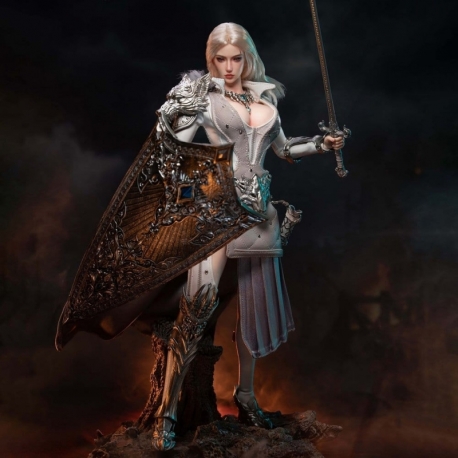 The Girl Under Wolf's Ward Action Figure 1/6 Alina (Silver) 30 cm
