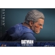 Batman: The Dark Knight Returns Figura Comic Masterpiece 1/6 Batman (Battle Damaged Version) 32 cm