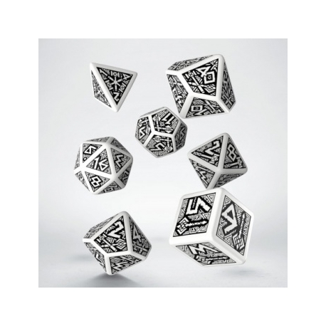 Dwarven White & black Dice Set (7)