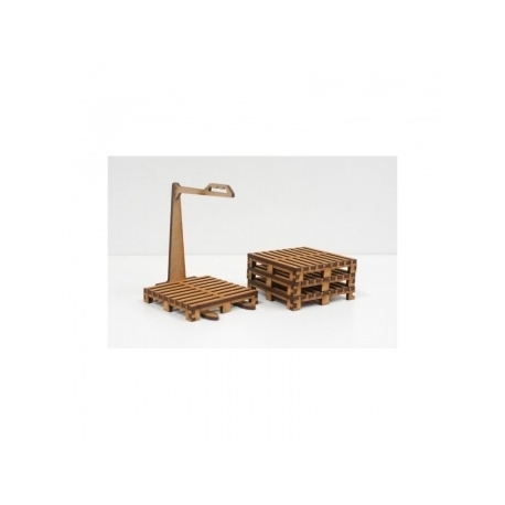 Bandua - 4 Pallets and Pallet Holder