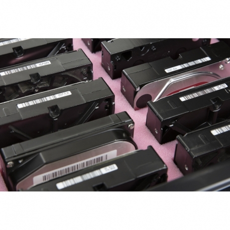 DDMFCV120 ESD foam tray for 3.5 inch Hard Disks / HDD / Smartphone / Workshop – 16 slots