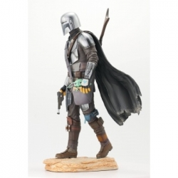 Gentle Giant - Star Wars The Mandalorian W/Child Premier Collection Statue
